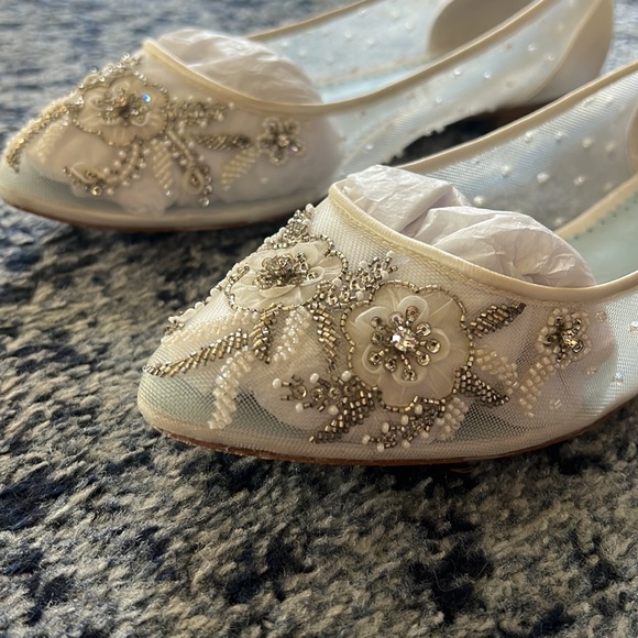 Bella Belle Bridal Flats - Picture 11 of 14